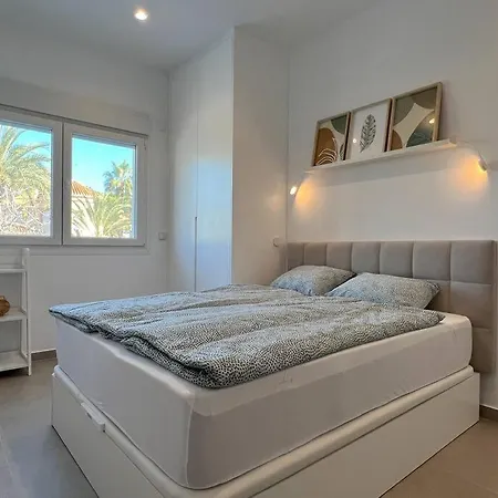Moderne In Strandnaehe Villa Orihuela