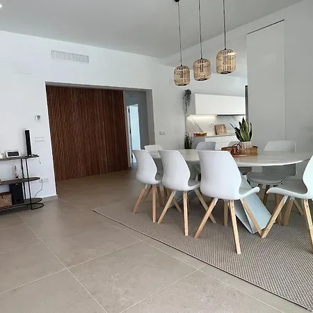 ヴィラ Moderne In Strandnaehe *